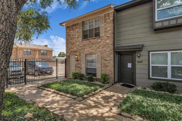 1349 S 11th Street, Waco, TX 76706