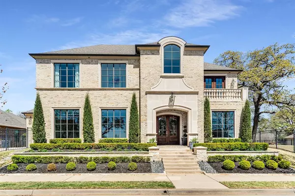 Southlake, TX 76092,912 winding ridge Trail