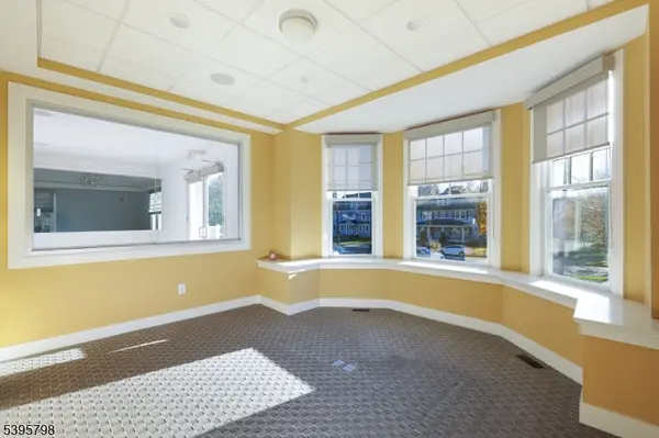 502 E Broad Street, Westfield Town, NJ 07090