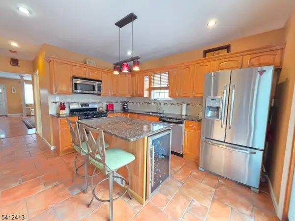 564 Chapman St, Hillside Twp., NJ 07205