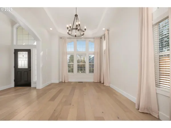 7849 SW BIRCH ST, Portland, OR 97223