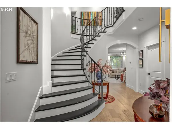 7849 SW BIRCH ST, Portland, OR 97223