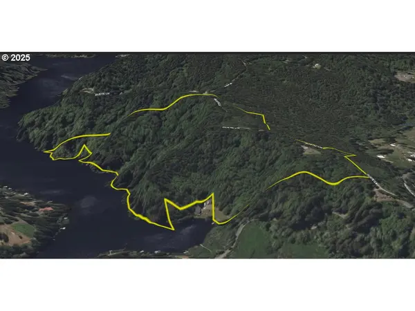 89349 RUSTIC LN, Florence, OR 97439