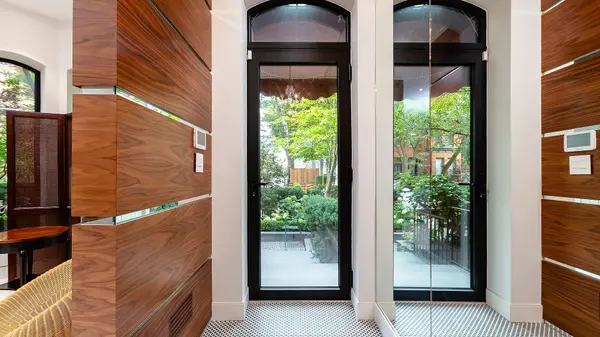 53 Hazelton AVE, Toronto C02, ON M5R 2E3