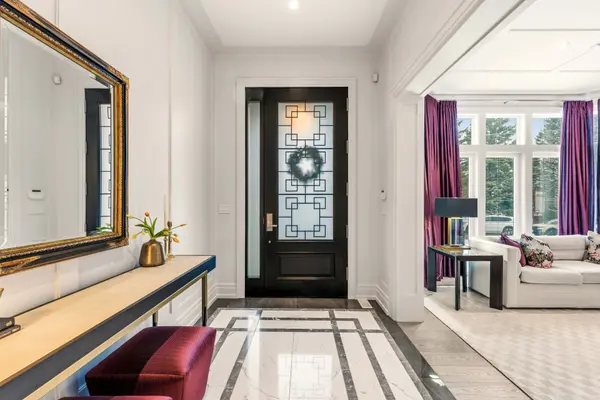 112 Mildenhall RD, Toronto C04, ON M4N 3H5