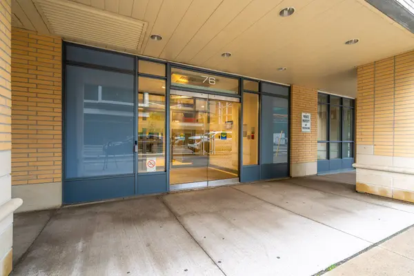 76 Shuter ST #208, Toronto C08, ON M5B 1B4