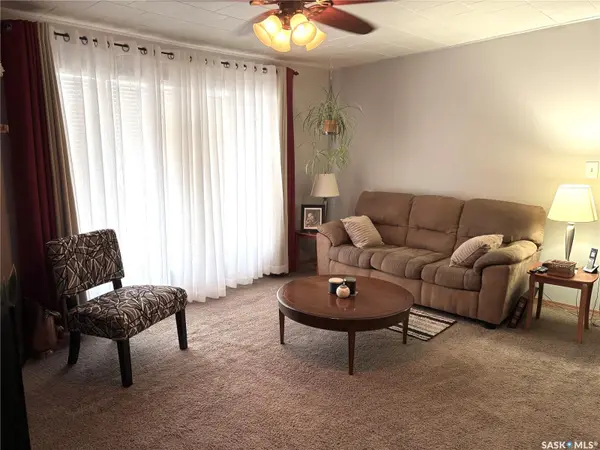 41 Royal HEIGHTS, Estevan, SK S4A 2T9