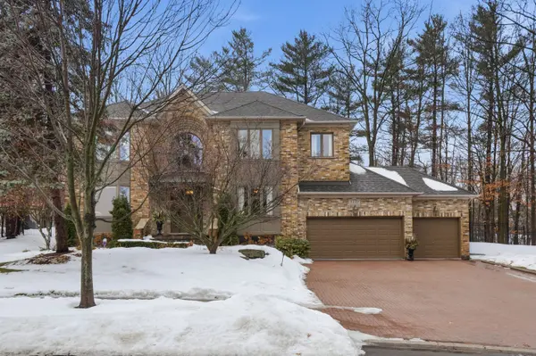 1121 Forestvale DR, Burlington, ON L7P 4W3