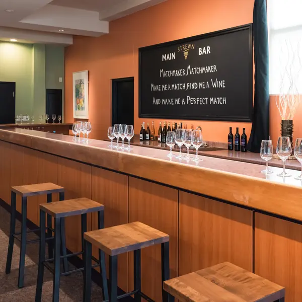 1339 LAKESHORE RD, Niagara-on-the-lake, ON L0S 1J0