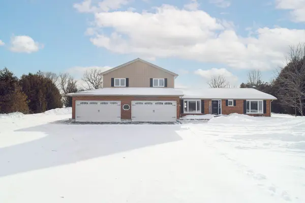 1138 Little Britain RD, Kawartha Lakes, ON K0M 2C0