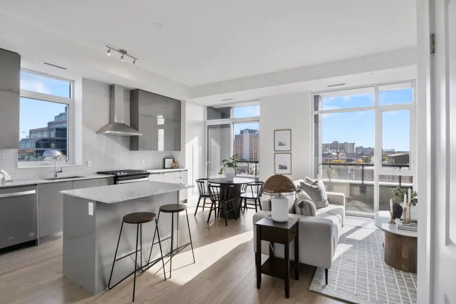 55 Duke ST W #420, Kitchener, ON N2H 0C9