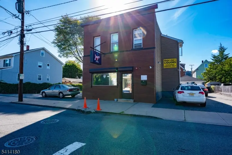 142 - 146 Division Ave, Garfield City, NJ 07026