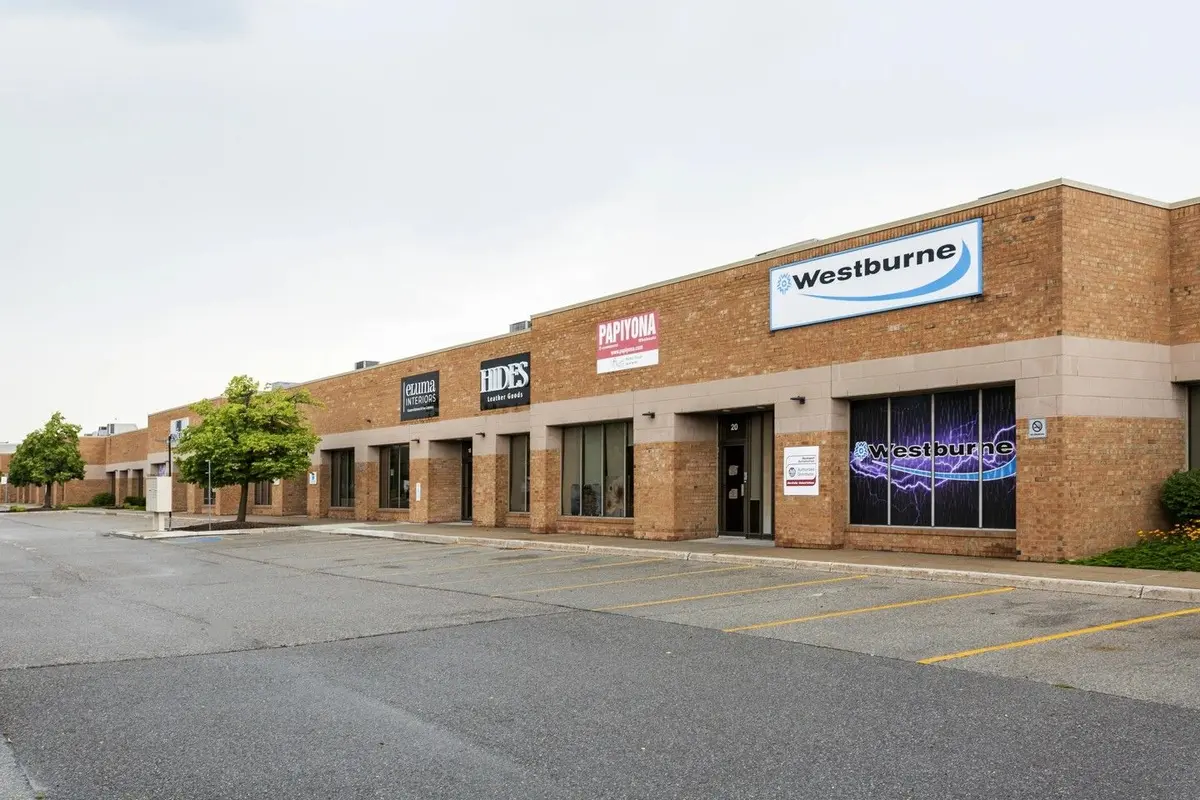 3495 Laird RD #11, Mississauga, ON L5L 5S5