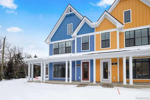 108 Apaloosa, Northville, MI 48167