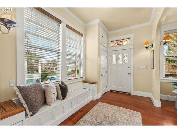 3936 NE GRAND AVE, Portland, OR 97212