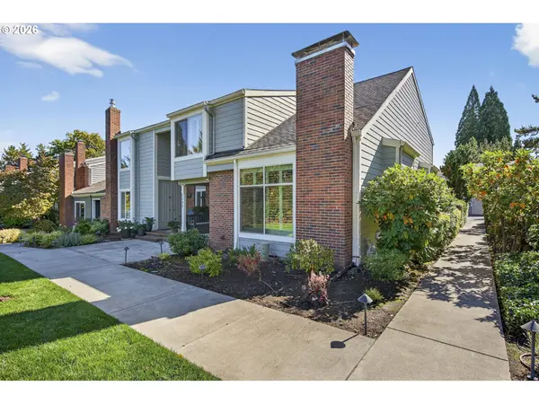 1908 BONNIEBRAE DR, Lake Oswego, OR 97034