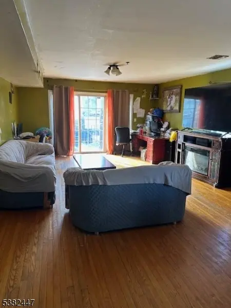 89-91 Hawthorne Ave, Newark City, NJ 07112