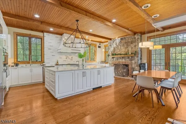 20 Island Trl, Sparta Twp., NJ 07871