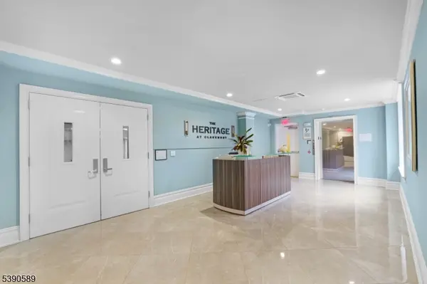 80 Claremont Rd unit 206 #206, Bernardsville Boro, NJ 07924