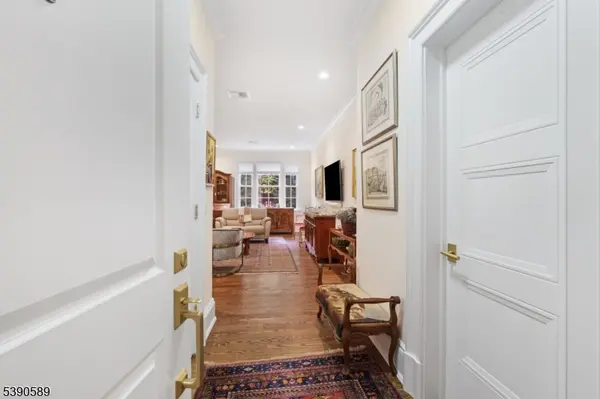 80 Claremont Rd unit 206 #206, Bernardsville Boro, NJ 07924