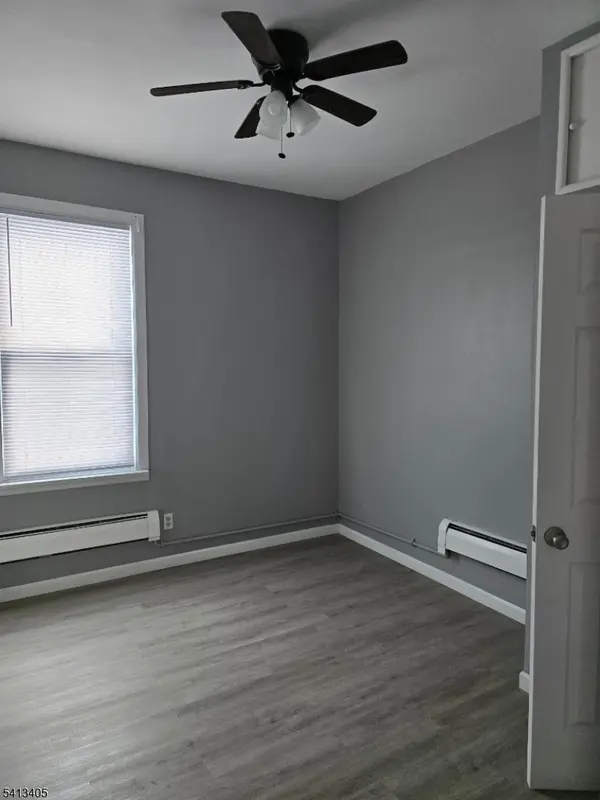 230 Princeton Ave, Jersey City, NJ 07305