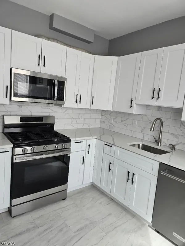 230 Princeton Ave, Jersey City, NJ 07305