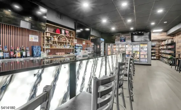 142 - 146 Division Ave, Garfield City, NJ 07026