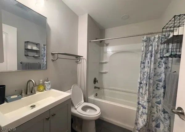 371- G Lake Shore South O6, Montague Twp., NJ 07827