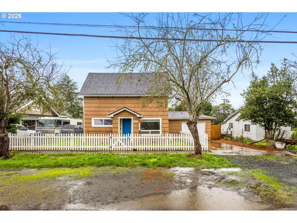 Independence, OR 97351,456 Log Cabin ST