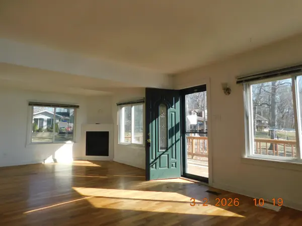 57586 Gearhart Landing RD, Fabius Twp, MI 49093