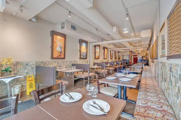 471 Danforth AVE, Toronto E01, ON M4K 1P1