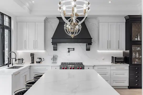 152 Wells ST, Aurora, ON L4G 1T7