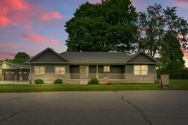 12 Albert ST, Norfolk, ON N5V 2L8