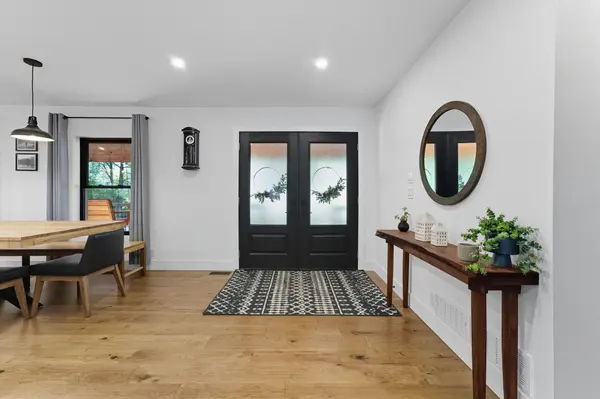 115 Lakeshore Road Rr 2 Port Burwell RD, Norfolk, ON N0J 1T0