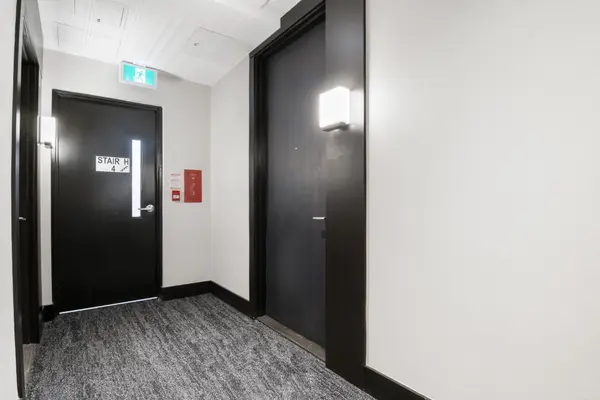 55 Duke ST W #420, Kitchener, ON N2H 0C9