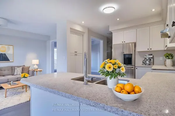 30 Coldbrook DR, Cavan Monaghan, ON L0A 1G0