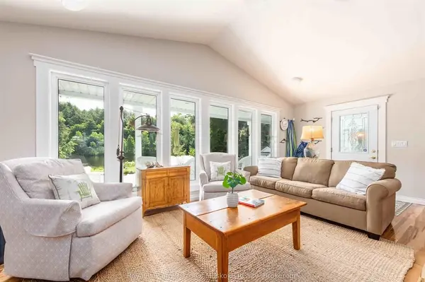 9 Mountview AVE, Huntsville, ON P1H 1G8