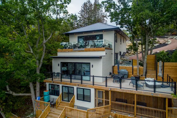 1416 Northey's Bay RD, North Kawartha, ON K0L 3E0