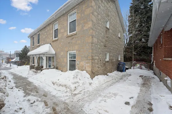 32 ERAMOSA RD, Guelph, ON N1E 2L5