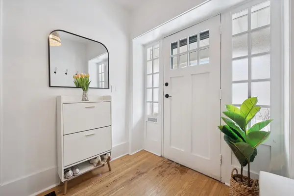 32 ERAMOSA RD, Guelph, ON N1E 2L5