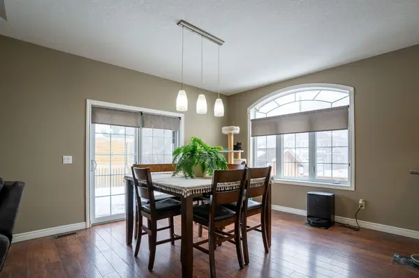 7 IRVING DR, Norwich, ON N0J 1P0