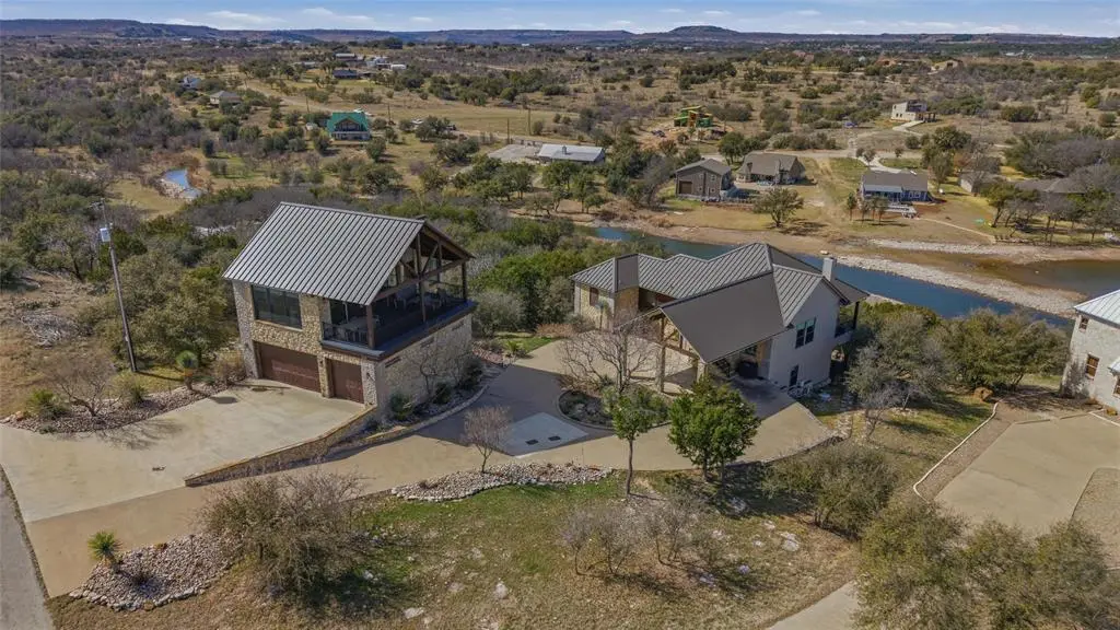 6161 W Hells Gate Drive, Possum Kingdom Lake, TX 76475