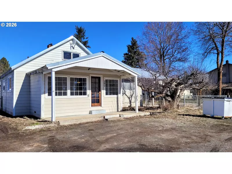 292 BISHER ST, Halfway, OR 97834