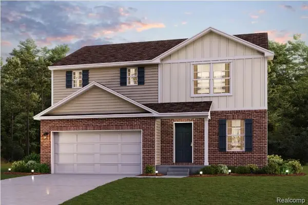 47025 Timberland DR, Belleville, MI 48111