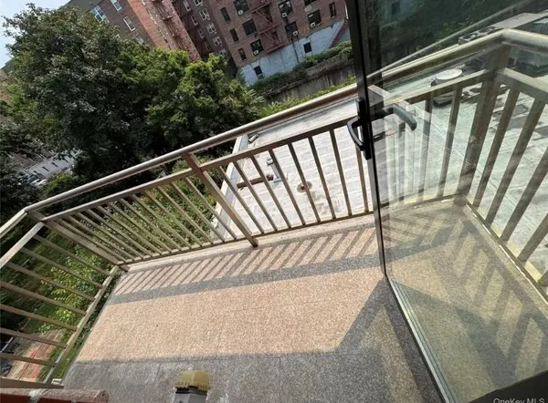 144-56 Roosevelt AVE #5B, Queens, NY 11354