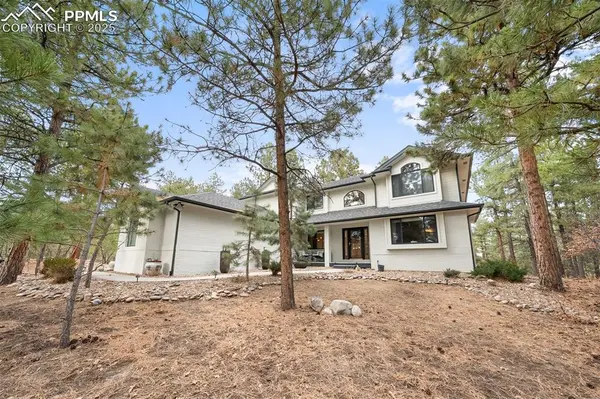 1935 Poncha CT, Larkspur, CO 80118