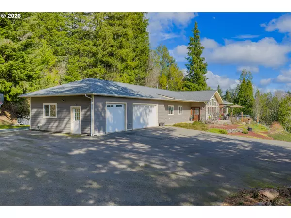 Coquille, OR 97423,1561 N LAUREL ST