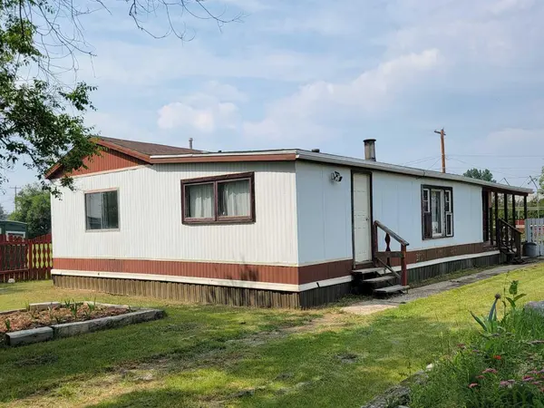 218 3 AVE E, Cereal, AB T0J 0N0