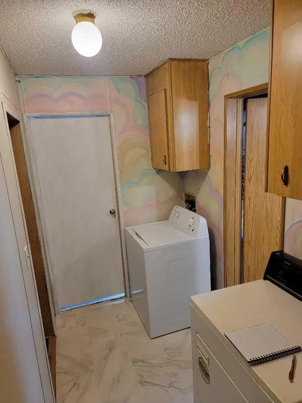 218 3 AVE E, Cereal, AB T0J 0N0