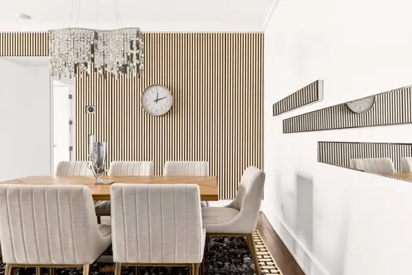 183 Wellington ST W #3905, Toronto C01, ON M5V 0A1